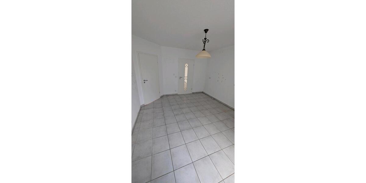 Etagenwohnung Mayen - 4 Zimmer, 133 m&sup2;, 1.200&euro; | Angebot:26691410
