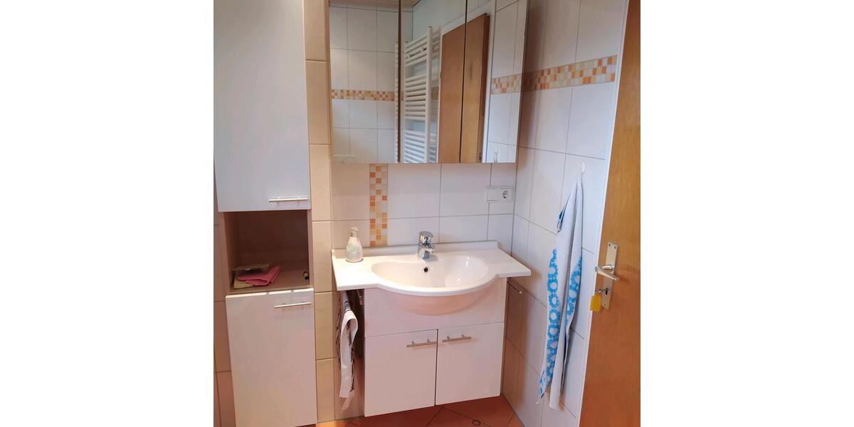 Einfamilienhaus Schönborn - 5 Zimmer, 130 m&sup2;, 800&euro; | Angebot:25099249