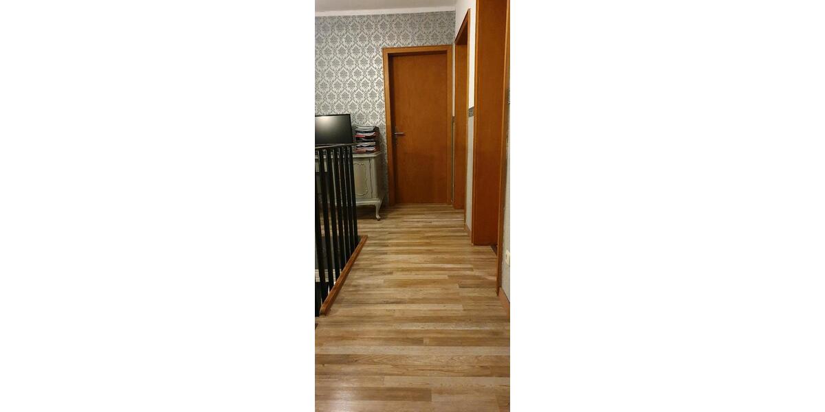 Einfamilienhaus Andernach - 6 Zimmer, 130 m&sup2;, 335.000&euro; | Angebot:26398924