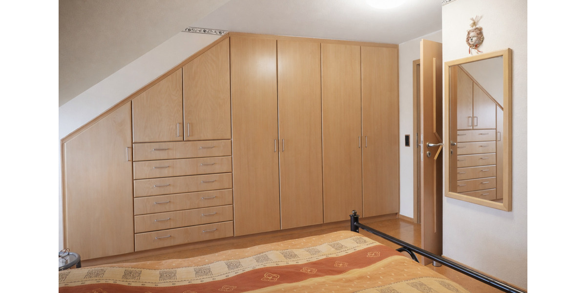 Dachgeschoßwohnung Dieblich - 4 Zimmer, 120 m&sup2;, 890&euro; | Angebot:25570766