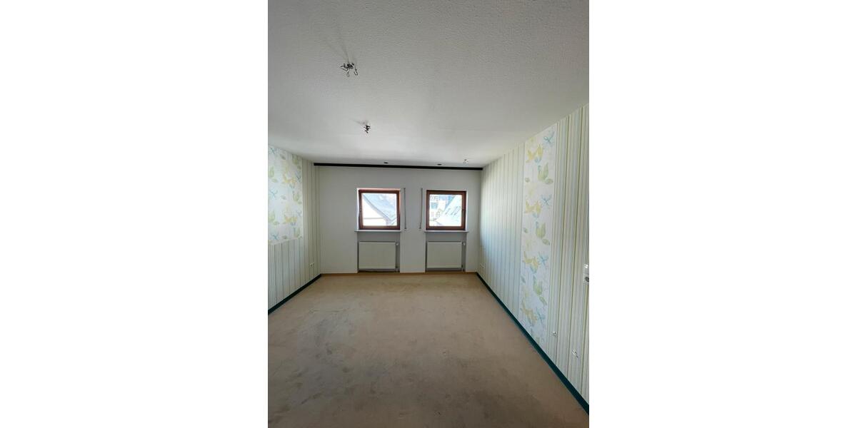 Etagenwohnung Bad Ems - 4 Zimmer, 110 m&sup2;, 230.000&euro; | Angebot:26493496