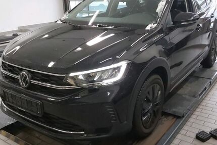 VW Taigo 31.000 km 17.990 &euro; Heiligenroth 56412