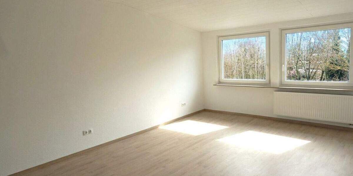 Etagenwohnung Neuwied Irlich - 2 Zimmer, 62 m&sup2;, 600&euro; | Angebot:25107916