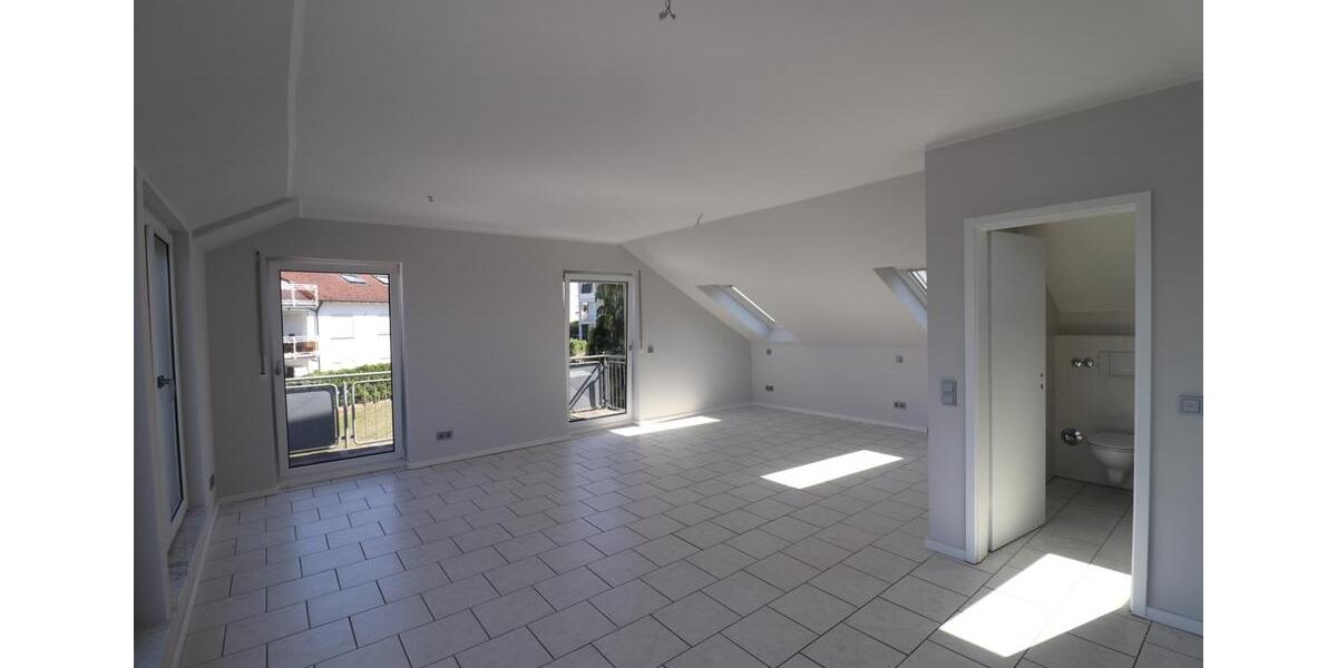 Modernes, aussergwöhnliches Single Dachterassenapartment 1 zimmer