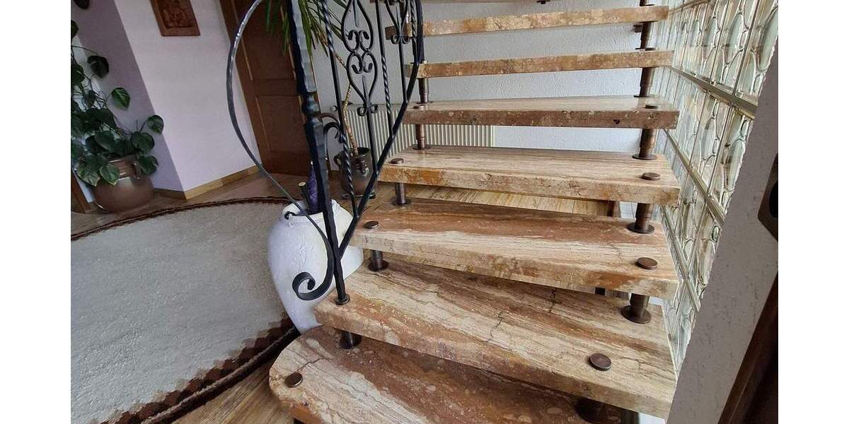 Erweiterbares Bauernhaus mit gepflegten Nebengebäuden, Abrissscheune und optionaler Pachtweide in ruhiger Dorflage! zimmer