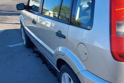 Ford Fusion 175.168 km 2.500 &euro; Neuwied, Stadt 56564