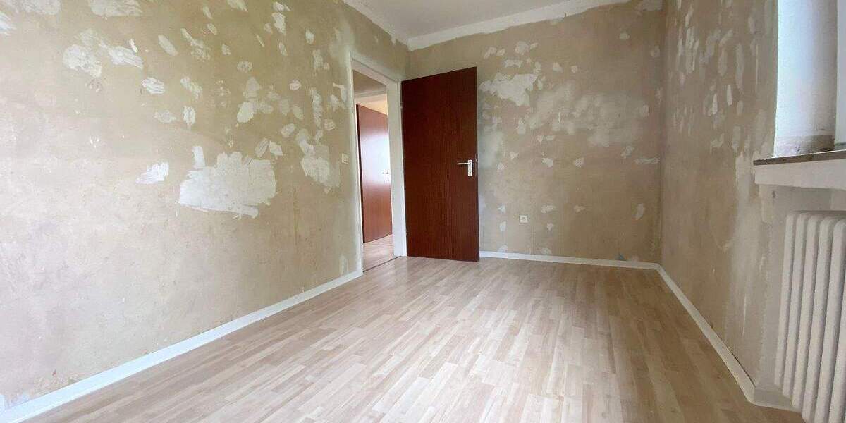 Etagenwohnung Neuwied Heddesdorfer Berg - 5 Zimmer, 96 m&sup2;, 690&euro; | Angebot:24589352