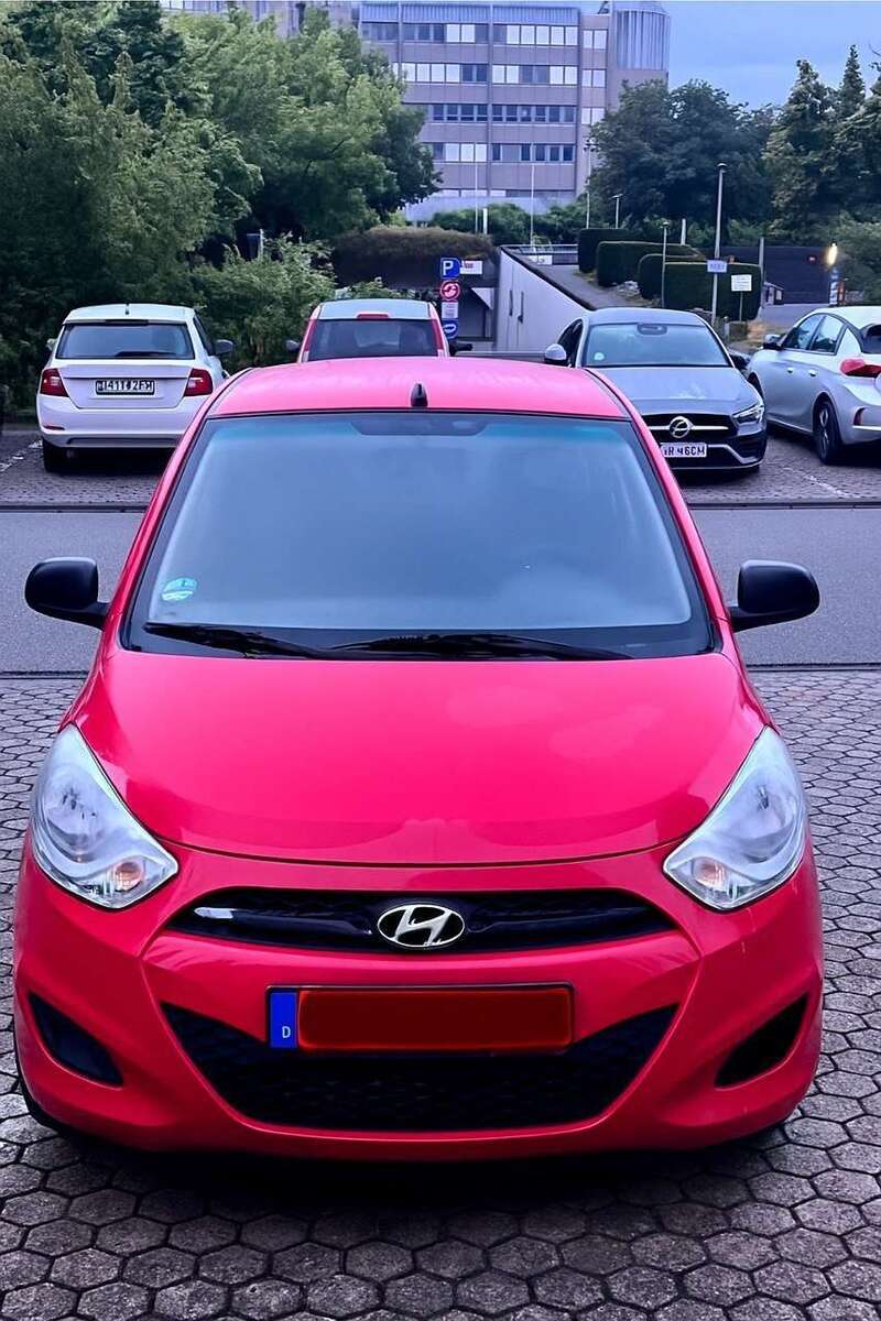 Hyundai i10 158.000 km 2.800 € koblenz 56075
