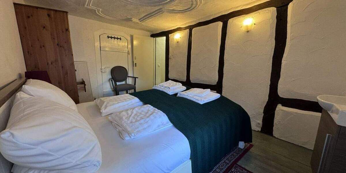 Einfamilienhaus Boppard - 8 Zimmer, 499.000&euro; | Angebot:25696850