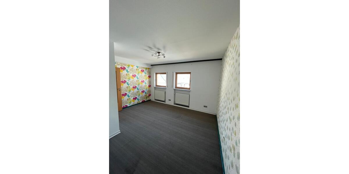 Etagenwohnung Bad Ems - 4 Zimmer, 110 m&sup2;, 230.000&euro; | Angebot:26493496
