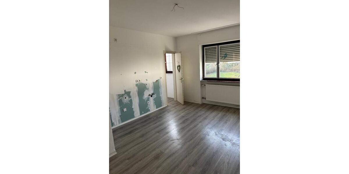 Etagenwohnung Koblenz Bubenheim - 3 Zimmer, 71 m&sup2;, 595&euro; | Angebot:25410990
