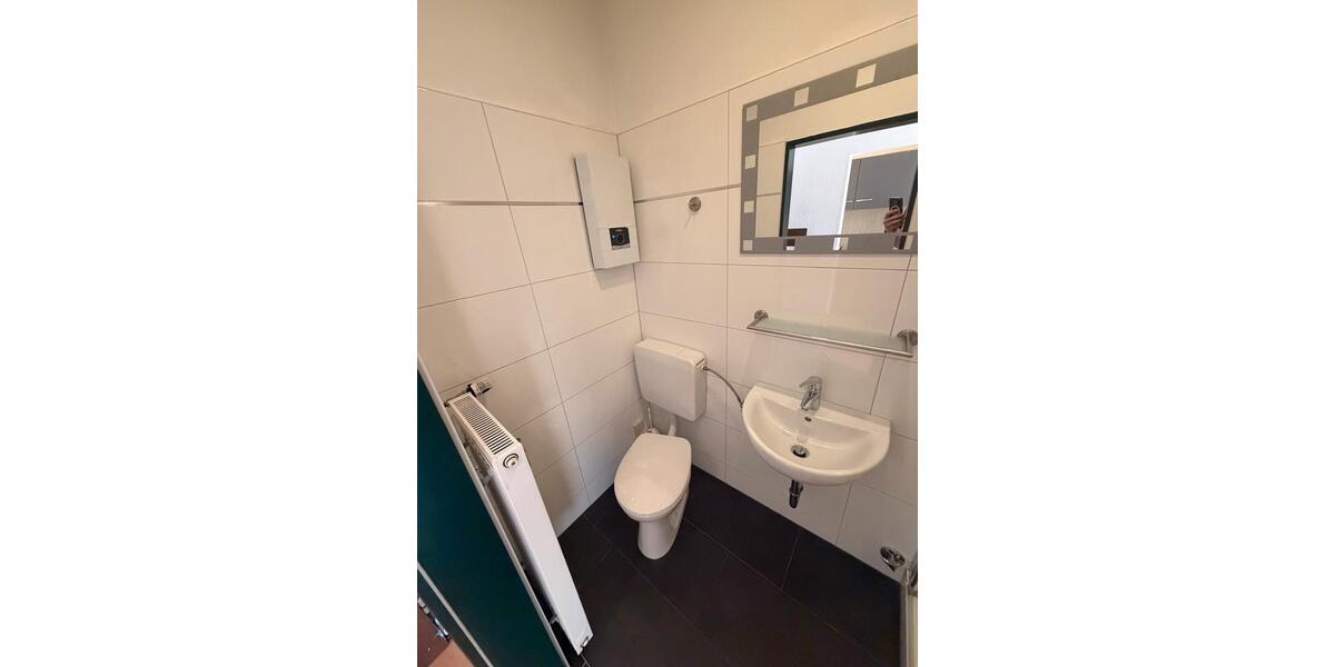 Dachgeschoßwohnung Koblenz Karthause - 1 Zimmer, 24 m&sup2;, 340&euro; | Angebot:26413007