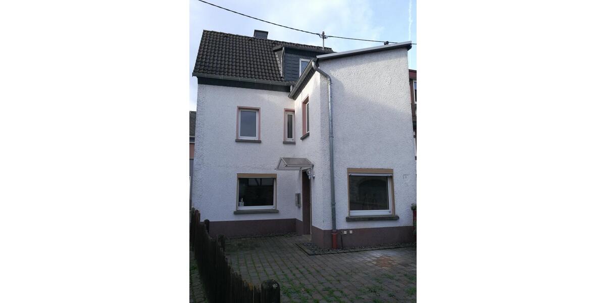 Einfamilienhaus Niederzissen - 5 Zimmer, 100 m&sup2;, 950&euro; | Angebot:26539737