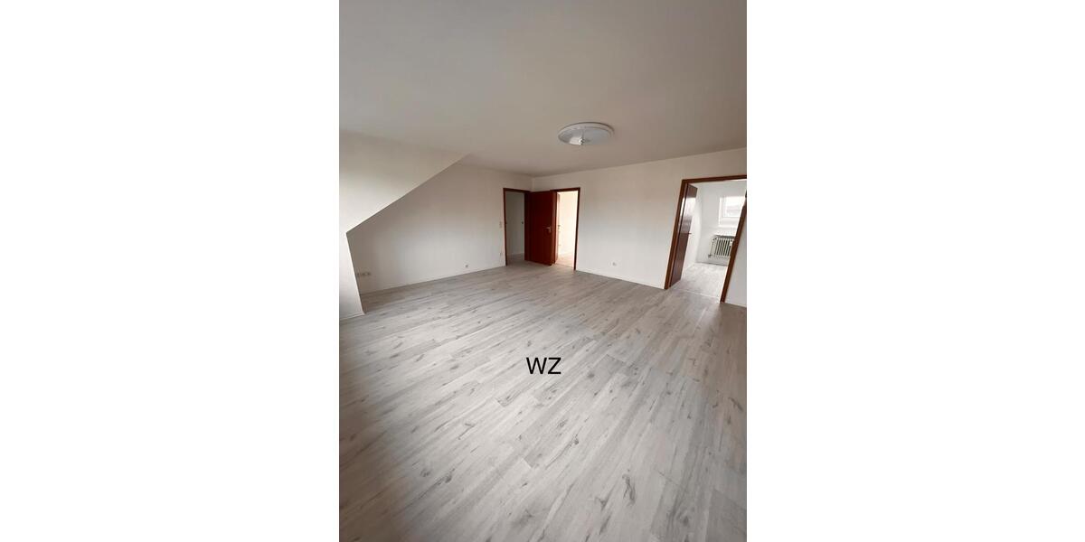 Dachgeschoßwohnung Koblenz Bubenheim - 3 Zimmer, 67 m&sup2;, 600&euro; | Angebot:25343634