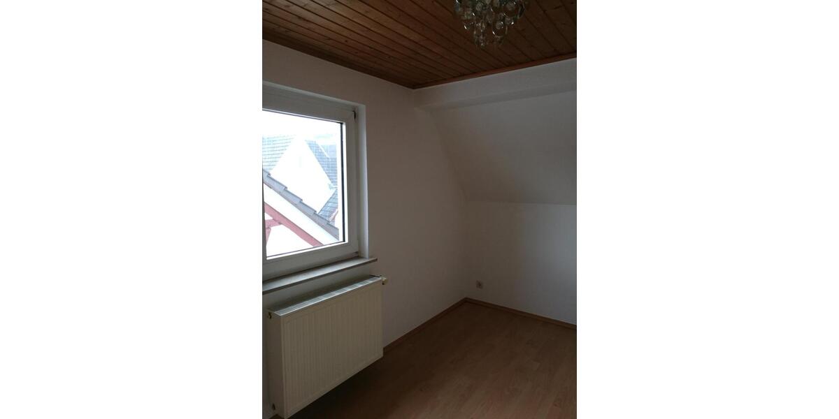 Einfamilienhaus Niederzissen - 5 Zimmer, 100 m&sup2;, 950&euro; | Angebot:26539737