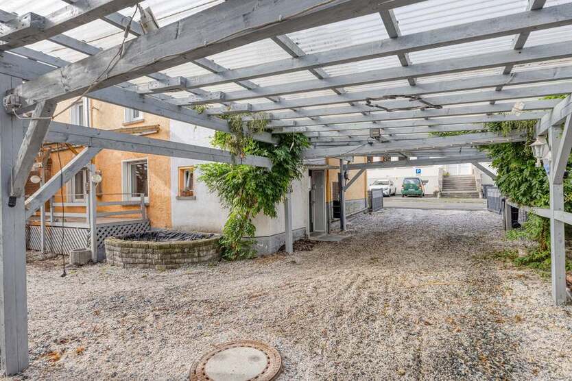 2x Häuser - 1x Preis - Viele Möglichkeiten ! 12 zimmer