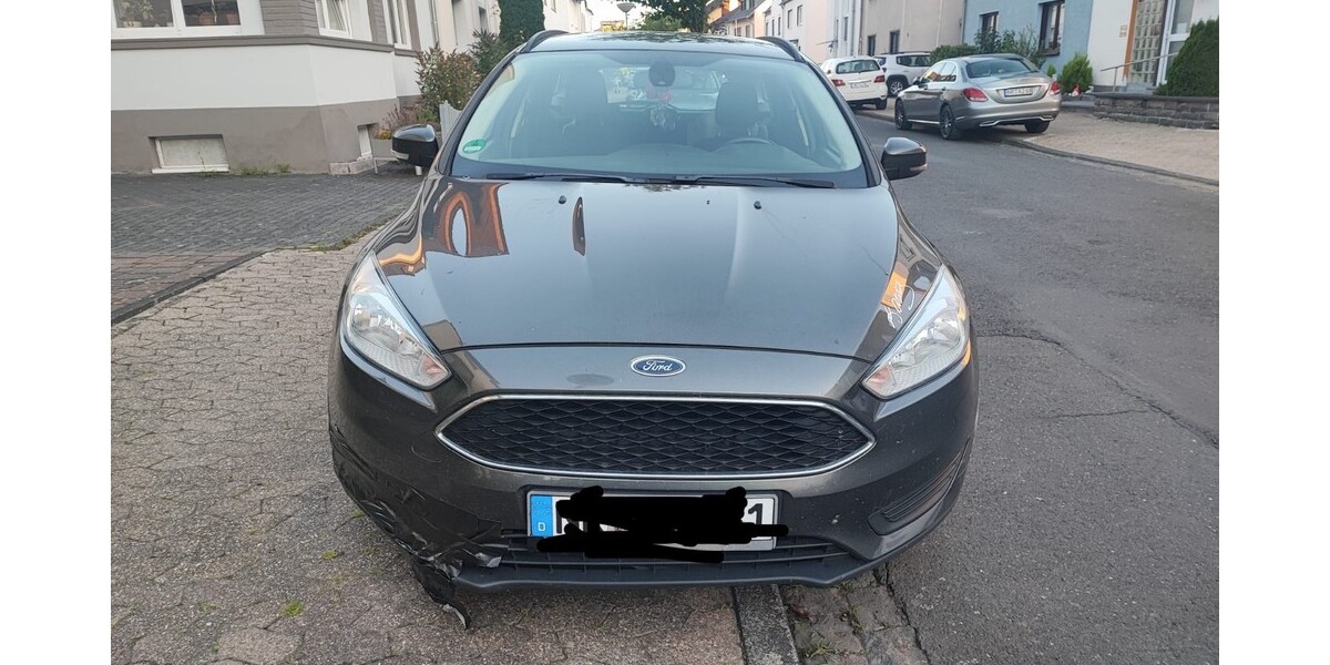 Ford Focus 168.408 km 3.500 &euro; Bad Hönningen 53557