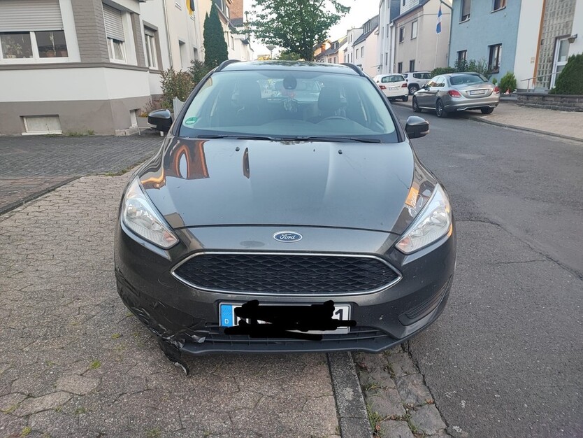 Ford Focus 168.408 km 3.500 € Bad Hönningen 53557