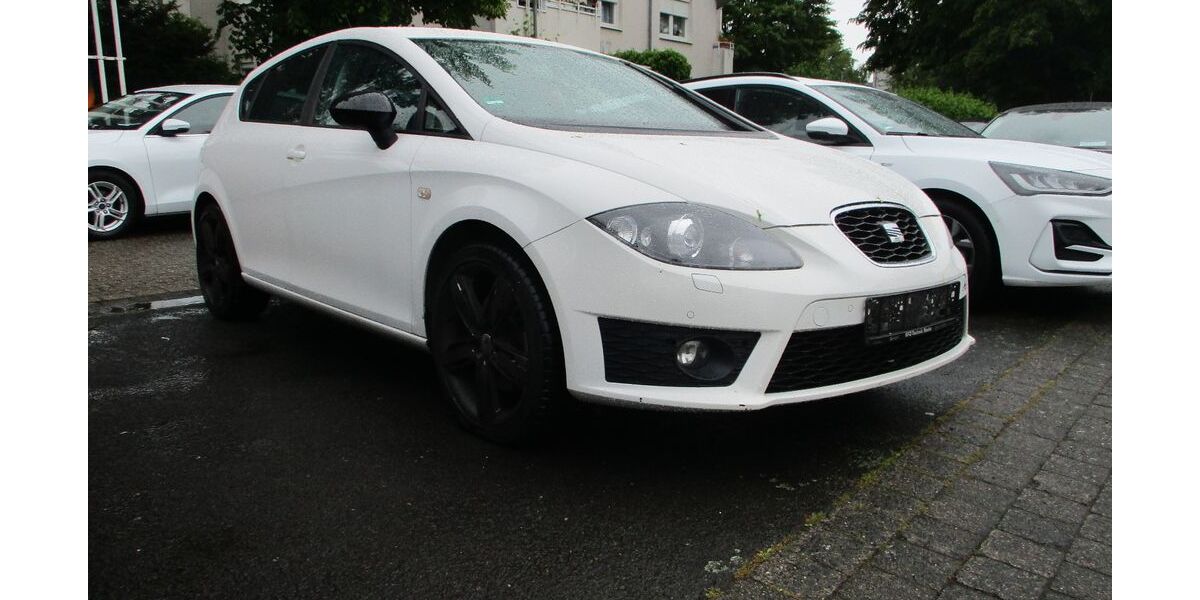Seat Leon 255.989 km 4.999 &euro; Neuwied 56564
