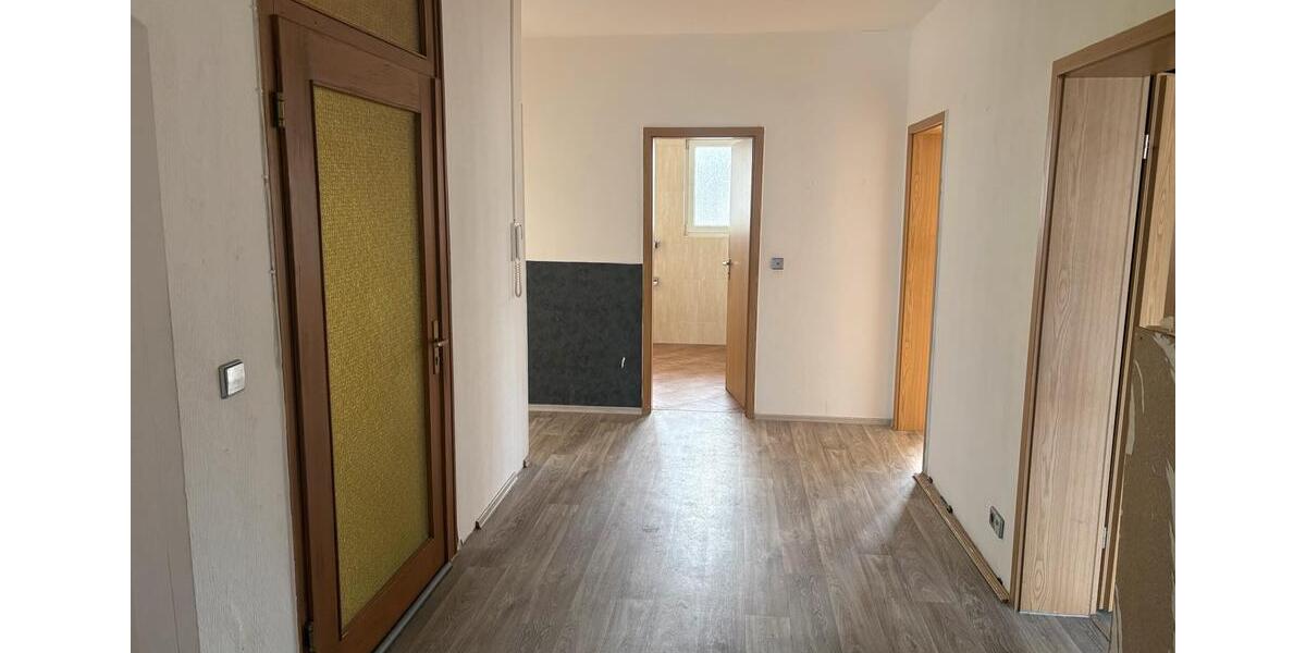 Etagenwohnung Koblenz Bubenheim - 4 Zimmer, 120 m&sup2;, 1.000&euro; | Angebot:26236225