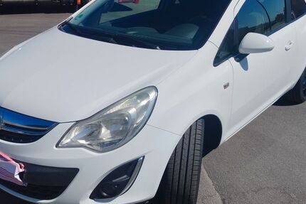 Opel Corsa 161.804 km 3.999 &euro; Lahnstein 56112