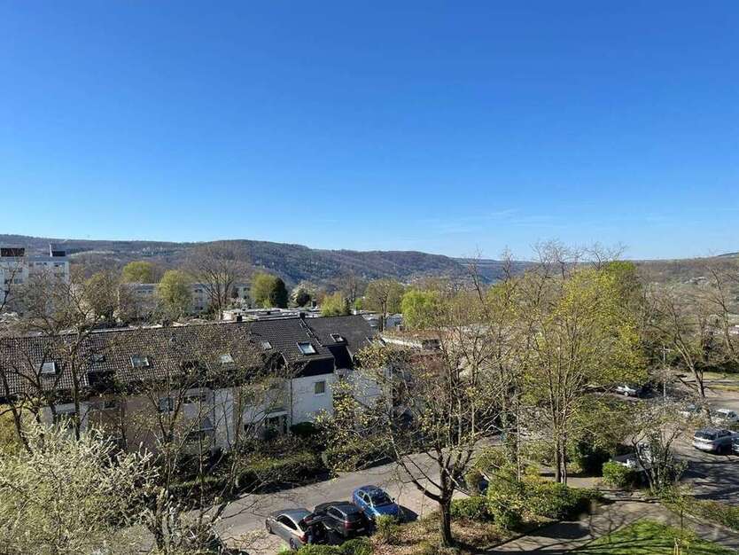 Wohnung zum Kaufen in Koblenz 185.000 € 82 m²