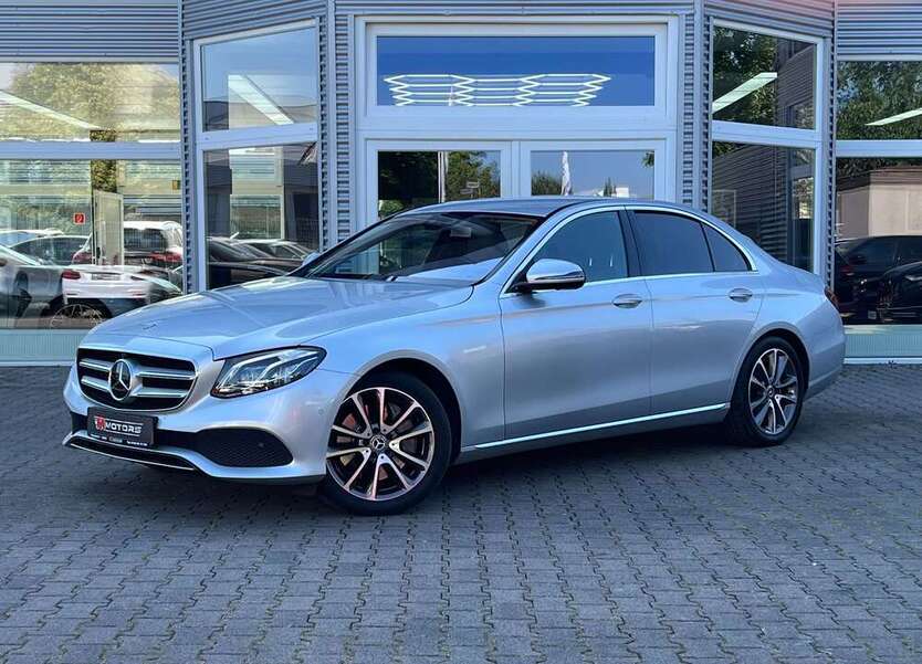 E 300