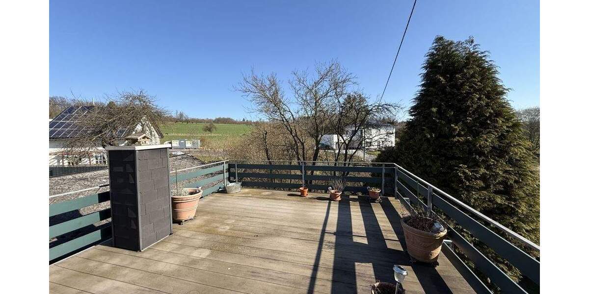 Einfamilienhaus Wirges - 6 Zimmer, 155 m&sup2;, 249.000&euro; | Angebot:25666033