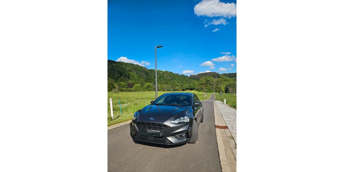 Ford Focus 95.000 km 11.900 &euro; Arzbach 56337
