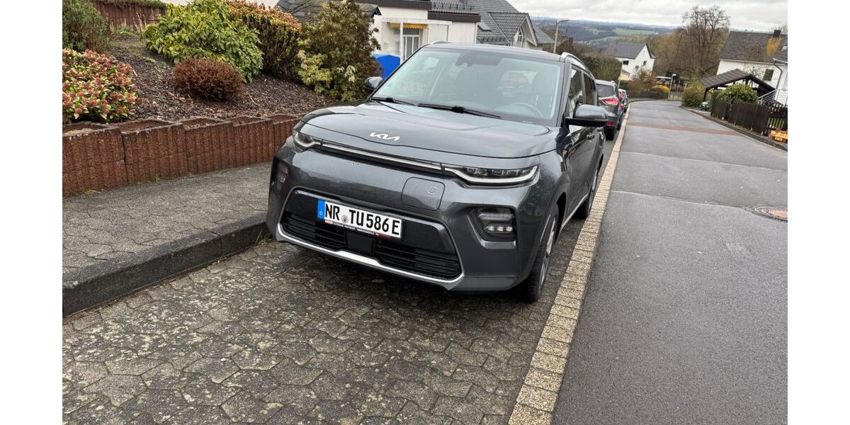 Kia Soul 70.000 km 17.450 &euro; Großmaischeid 56276