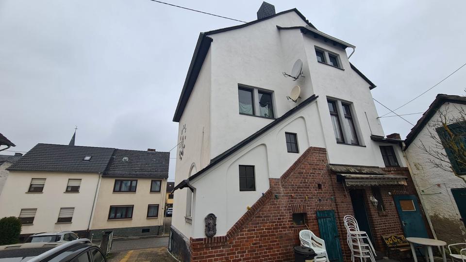 Mehrfamilienhaus, Wohnhaus Weitersburg Wüstenhof - 7 Zimmer, 277 m&sup2;, 325.000&euro; | Angebot:26748223