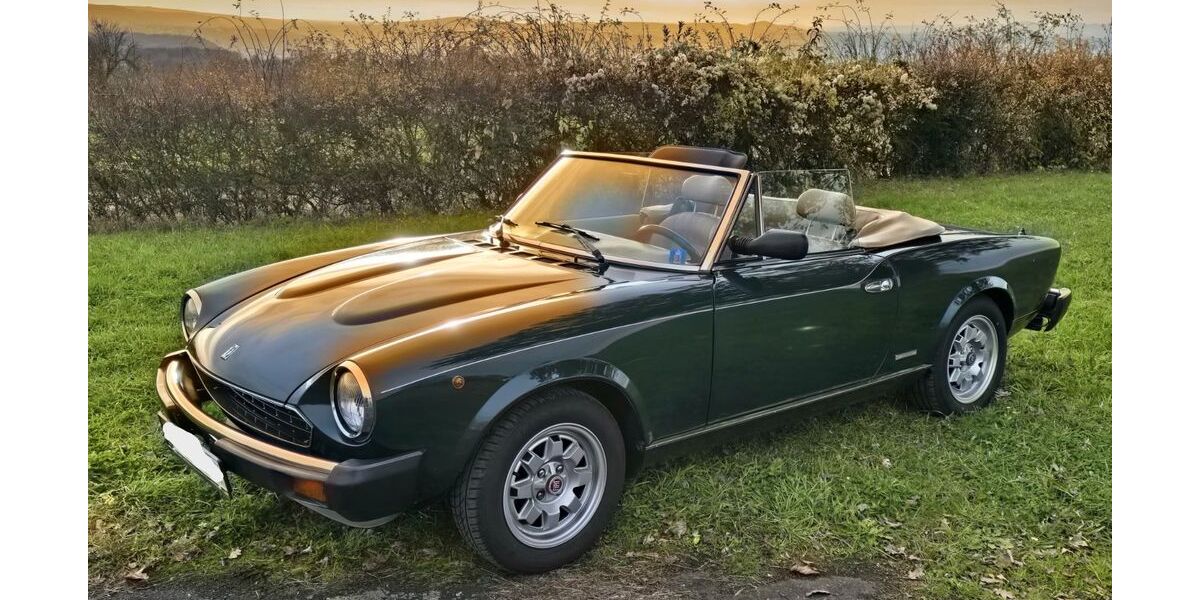Fiat 124 Spider 148.000 km 16.500 &euro; Neuhäusel 56335