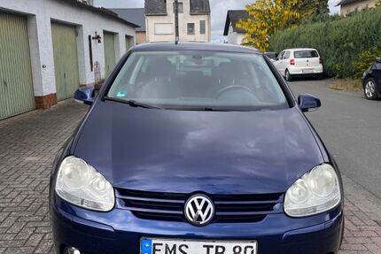 VW Golf 131.070 km 2.450 &euro; Singhofen 56379