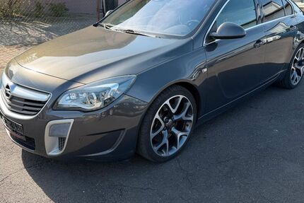 Opel Insignia 124.354 km 13.900 &euro; Girod bei Montabaur 56412