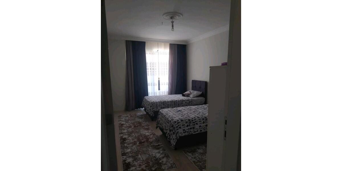 Etagenwohnung Höhr-Grenzhausen Grenzhausen - 4 Zimmer, 130 m&sup2;, 150.000&euro; | Angebot:24126797