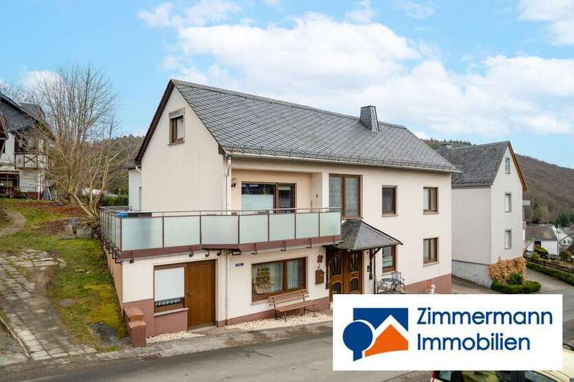Haus zum Kaufen in Dahlheim 189.000 € 251 m²