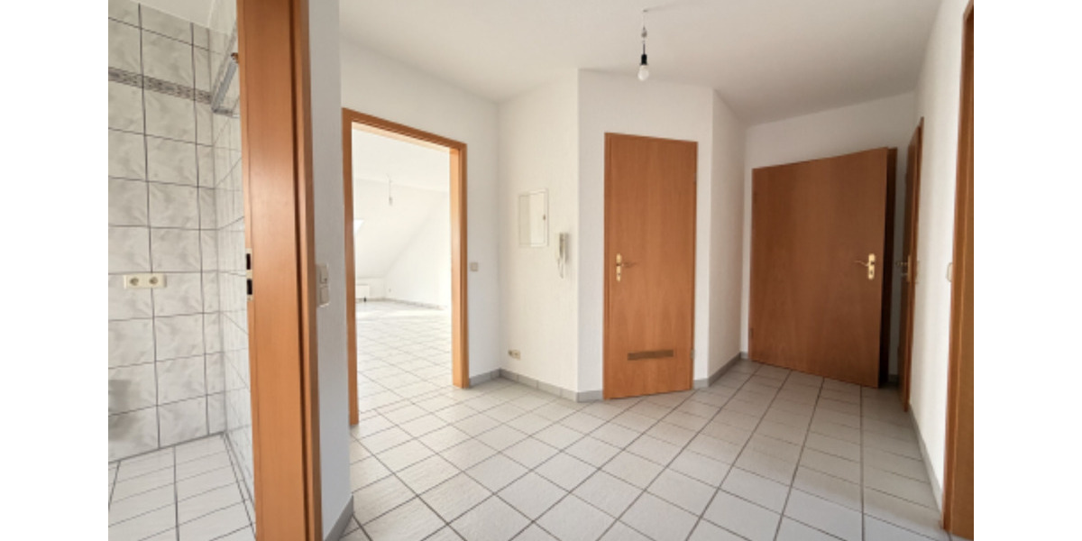 Dachgeschoßwohnung Koblenz Arenberg-Immendorf - 3 Zimmer, 76 m&sup2;, 740&euro; | Angebot:25614286