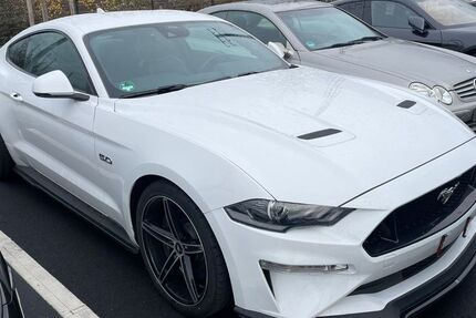 Ford Mustang 49.900 km 38.700 € Lahnstein 56112