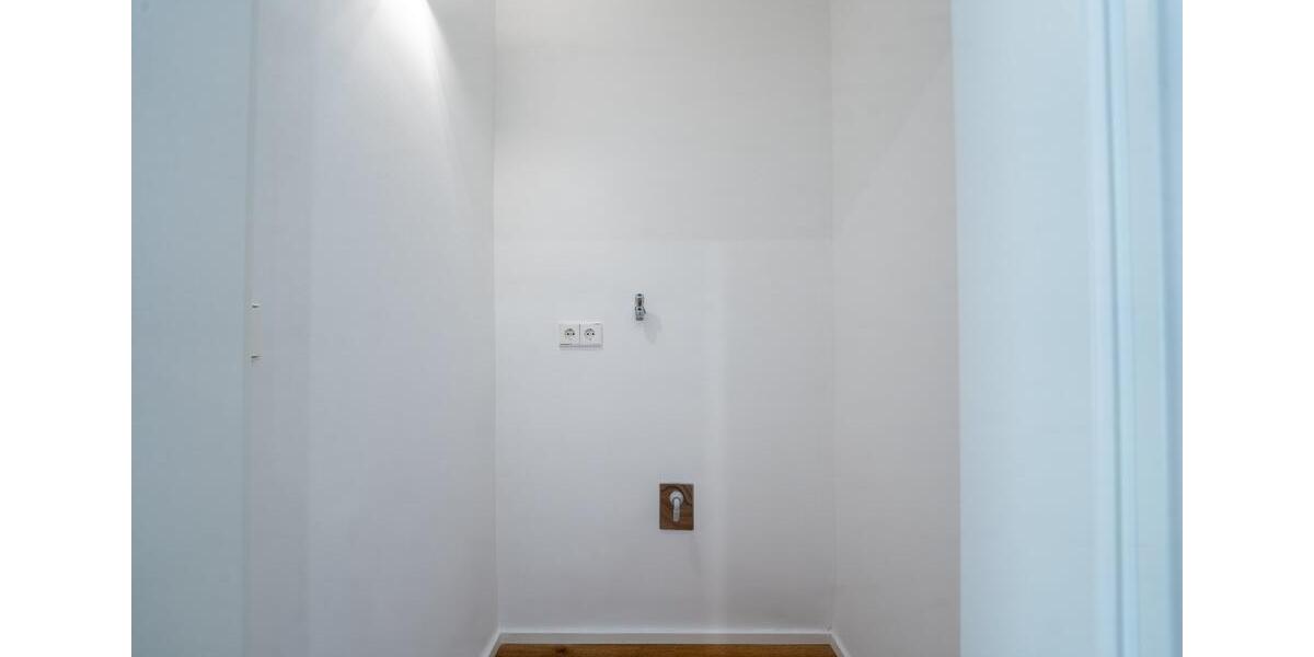 Sanierte 3,5-ZKB-Erdgeschosswohnung mit Balkon und Garten 3 zimmer