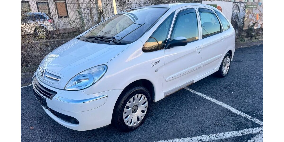 Citroen Xsara Picasso 236.000 km 850 &euro; Diez 65582