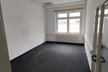 Lagerraum IH15 a & b 1. OG 41 qm in Neuwied-Niederbieber zu vermieten zimmer