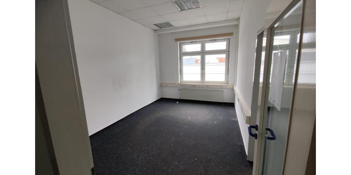 Lagerraum IH15 a & b 1. OG 41 qm in Neuwied-Niederbieber zu vermieten zimmer