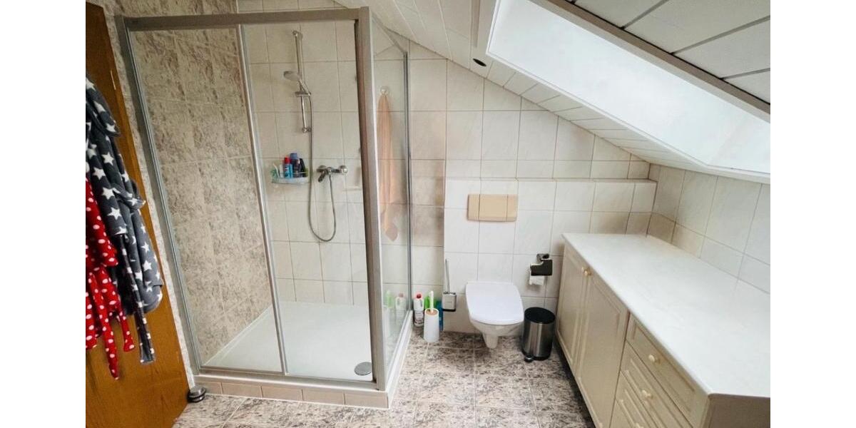 Dachgeschoßwohnung Bad Breisig - 1 Zimmer, 70 m&sup2;, 595&euro; | Angebot:25994779