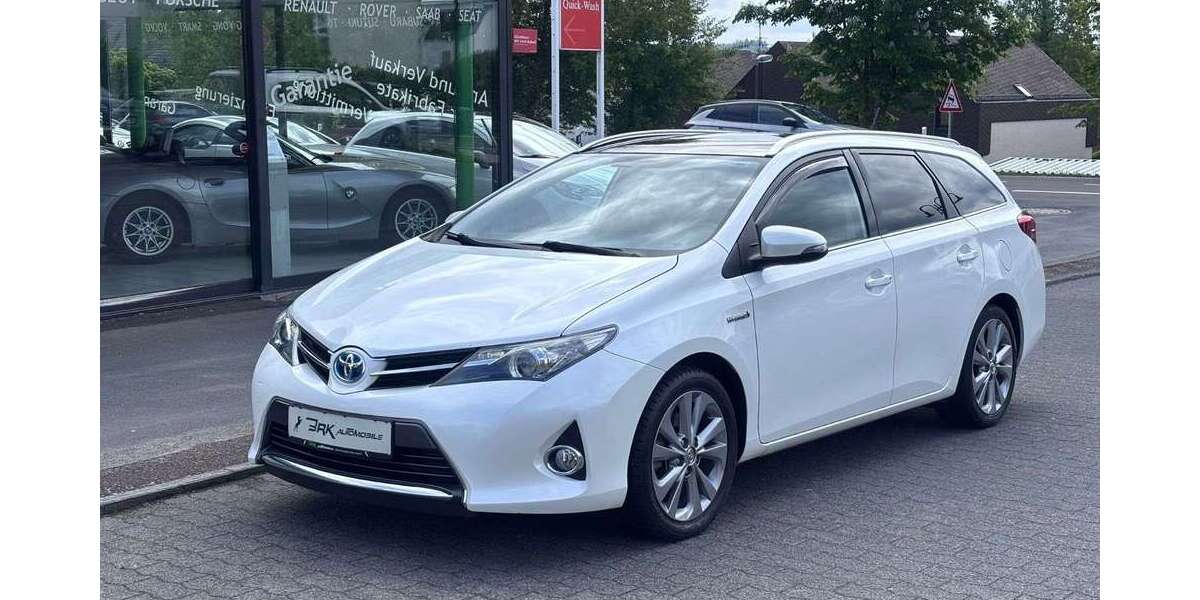 Toyota Auris 163.000 km 10.990 &euro; Ransbach-Baumbach 56235