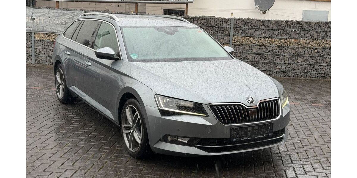 Skoda Superb 128.000 km 14.699 &euro; Bad Breisig 53498