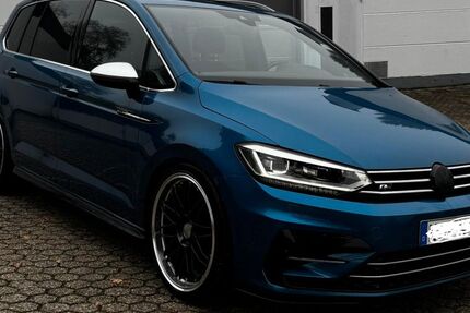 VW Touran 133.000 km 21.999 € Koblenz 56077
