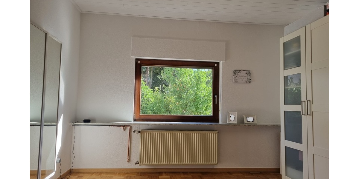 Zentrales Reihenhaus in Vallendar: 4 Zimmer, 2 Bäder, Balkon und 2 Stellplätze im eigenen Hof - Reihenendhaus Vallendar | Angebot:27328022