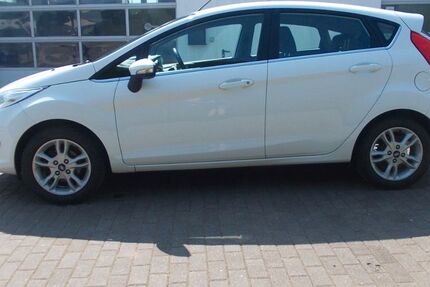 Ford Fiesta 102.596 km 7.450 &euro; Treis-Karden 56253
