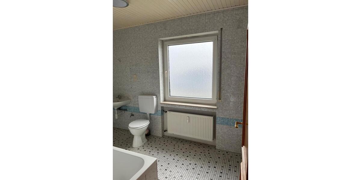 Etagenwohnung Dieblich - 1 Zimmer, 70 m&sup2;, 600&euro; | Angebot:26183373