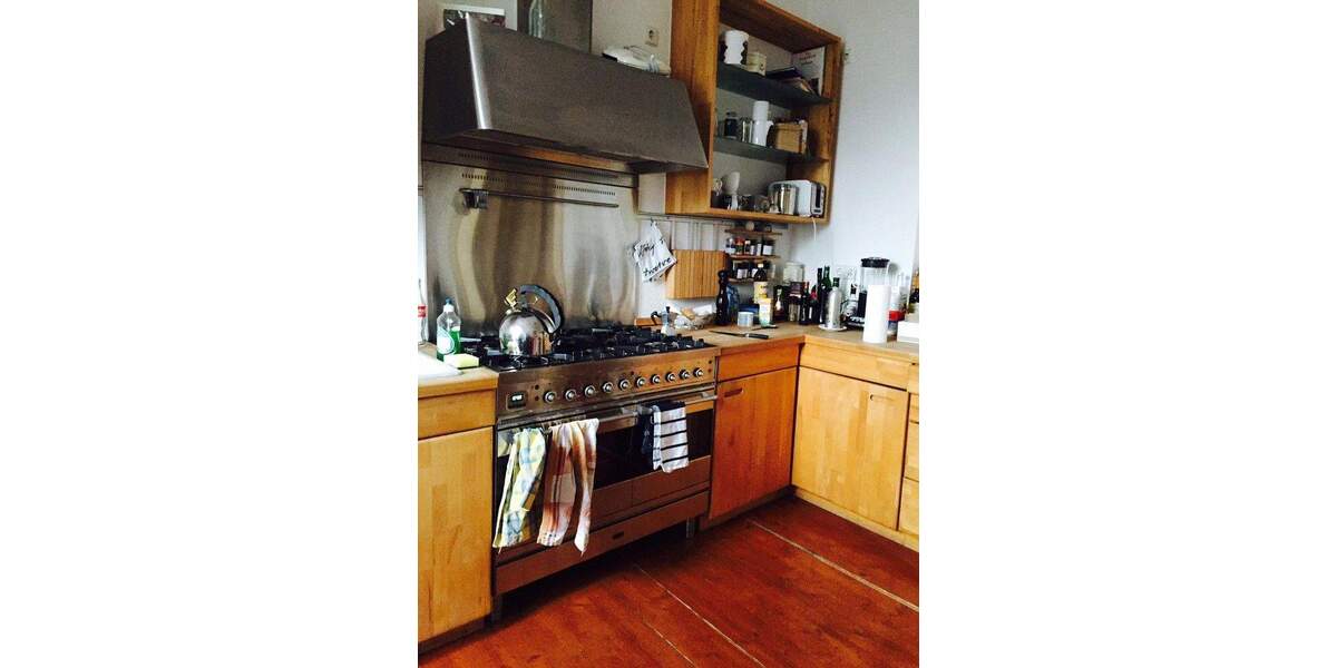 Schöne Gründerzeit Wohnung am Münzplatz - 3er WG ist möglich 4 zimmer